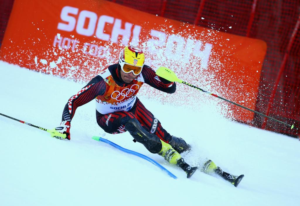 克罗地亚滑雪者Ivica Kostelic拥有银牌