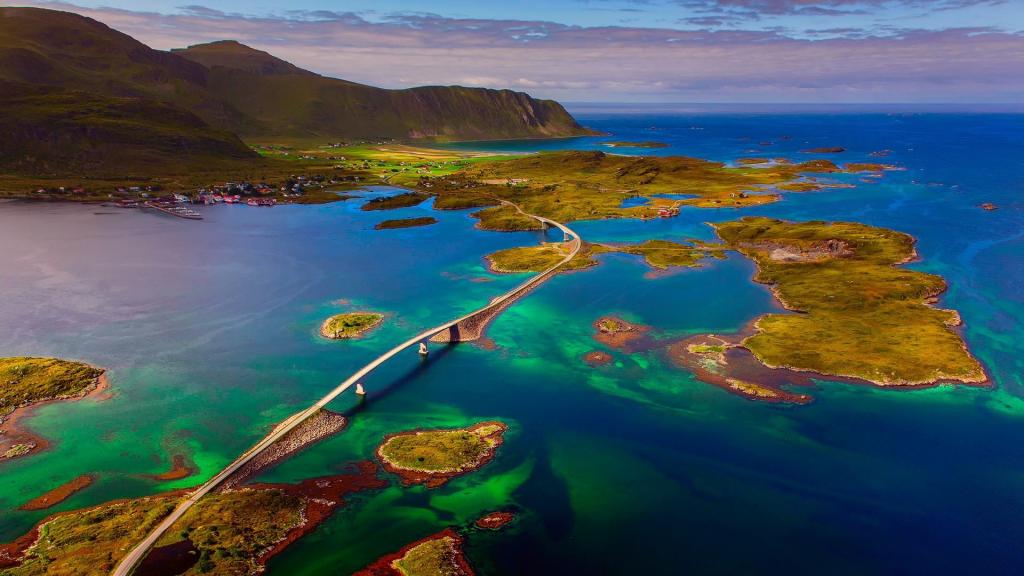 在罗弗敦群岛，挪威的桥梁