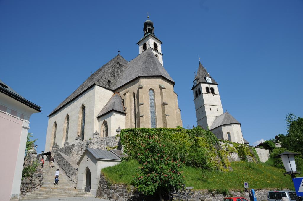 教会在基茨比厄尔度假胜地，奥地利