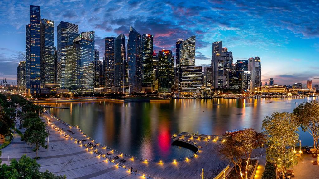 摩天大楼和新加坡夜，亚洲的港口