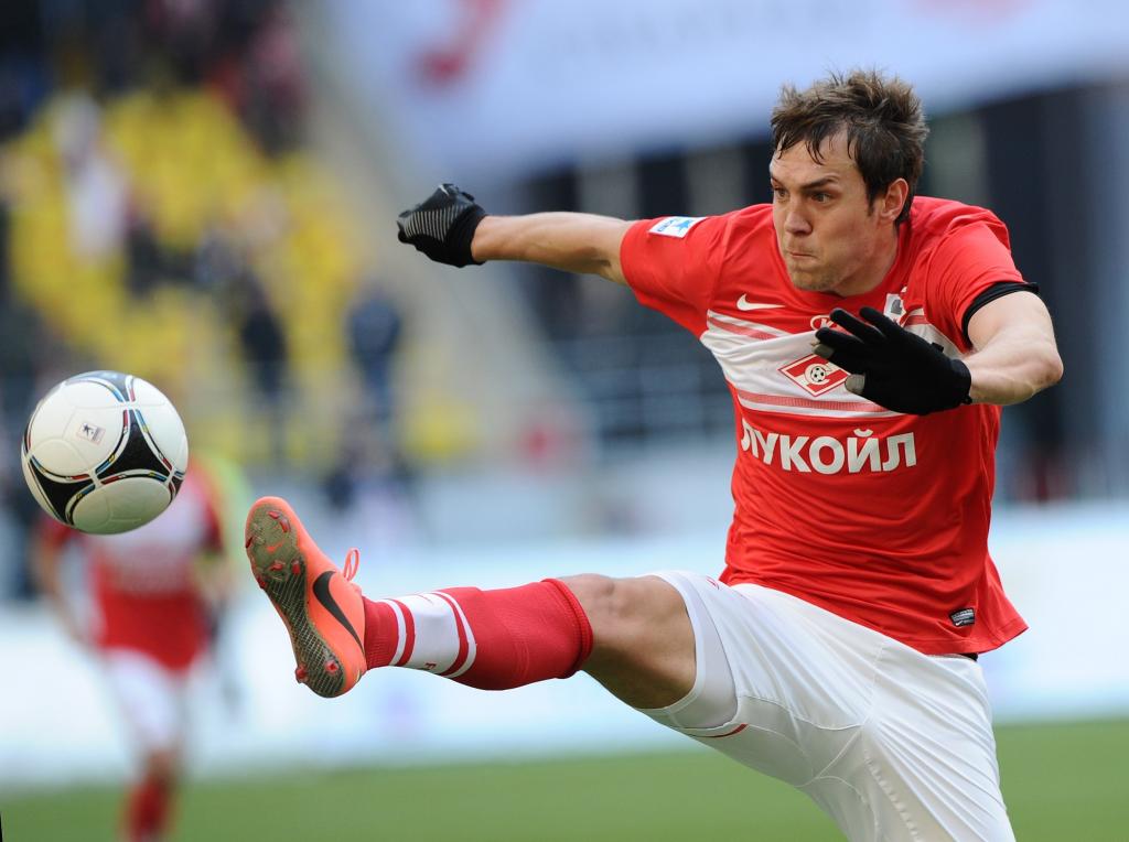 罗斯托夫Artem Dzyuba最佳足球运动员