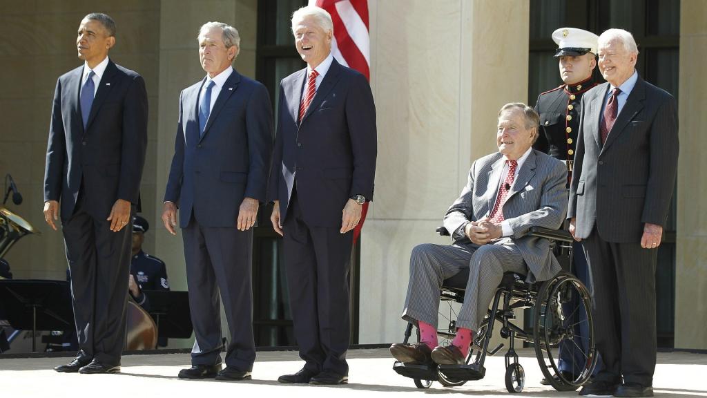 5个美国总统在一个框架