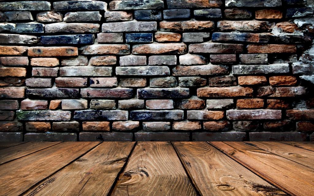 木地板，砖墙