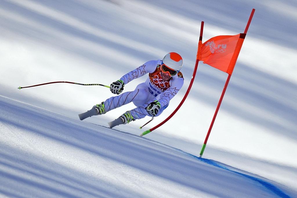 美国滑雪者博德·米勒（Bode Miller）持有铜牌