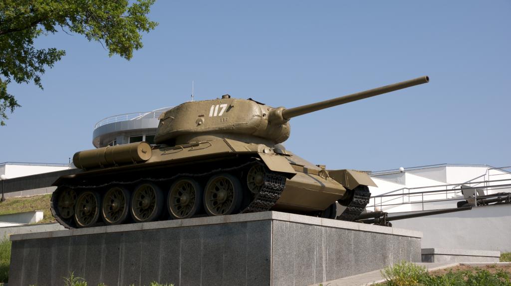 第聂伯罗彼得罗夫斯克的坦克纪念碑