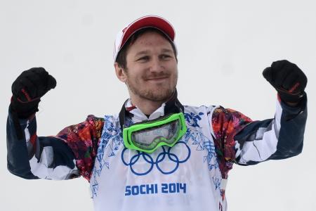 俄罗斯滑雪运动员尼古拉·奥伦宁（Nikolai Olyunin）获得银牌