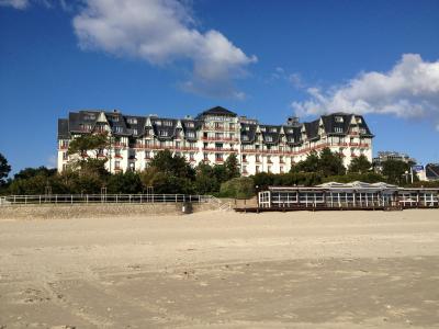 法国La Baule的海滩酒店