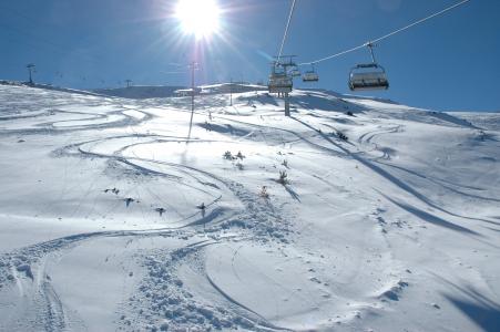 在意大利博尔米奥的度假村滑雪