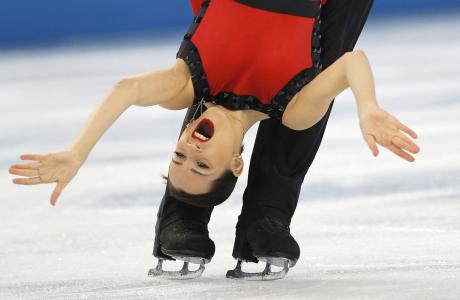 俄罗斯花样滑冰运动员Fedor Klimov和Ksenia Stolbova，索契奥运会金牌和银牌获得者