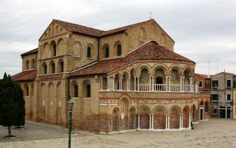 天主教教堂在意大利穆拉诺岛