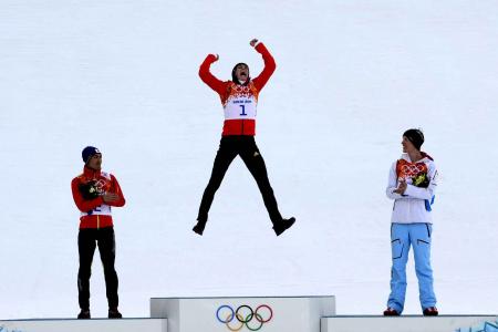 奥运金牌得主德国滑雪运动员弗里泽尔（Erik Frenzel）在索契奥运会上获奖