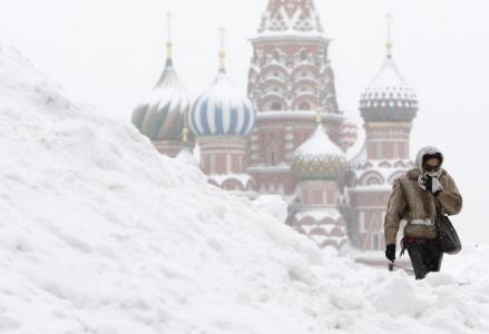 在莫斯科乘雪堆雪