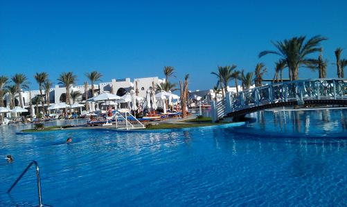 埃及马萨阿拉姆酒店的游泳池