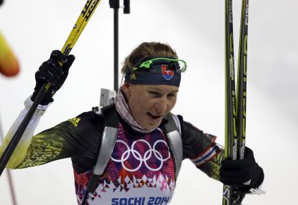 2014年索契阿纳斯塔西娅Kuzmina斯洛伐克冬季两项运动员金牌