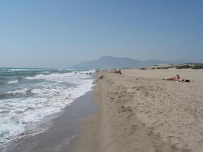 海滩在土耳其以弗所附近
