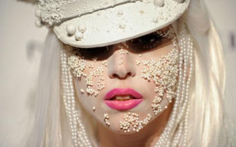 歌手Lady Gaga的珠子
