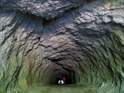 在保加利亚的洞穴