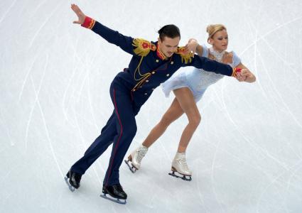 在花样滑冰Tatyana Volosozhar和马克西姆Trankov在索契金牌持有人