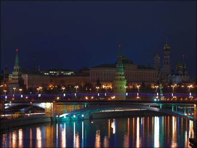 在莫斯科中心的桥梁