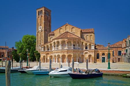 圣玛丽大教堂在Murano，意大利海岛上的