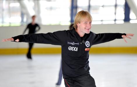 训练花样滑冰运动员Evgeny Plushenko