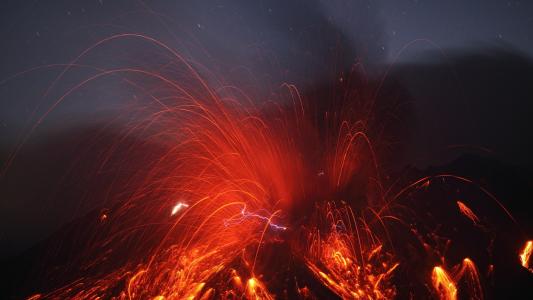 火山爆发的火花