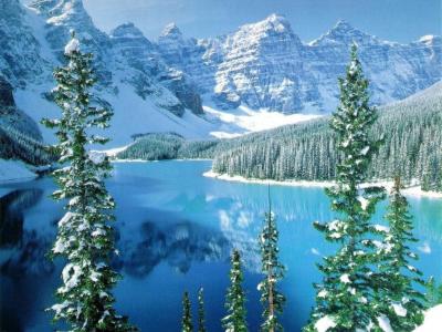 雪，树木，冰雪覆盖的山脉，高山湖泊，舒缓
