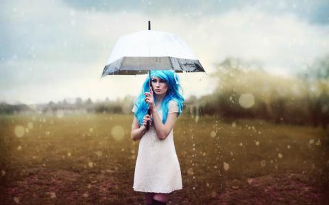 在一把白色伞下的蓝发女孩