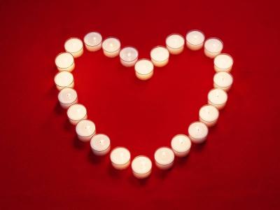 蜡烛的心在情人节2月14日
