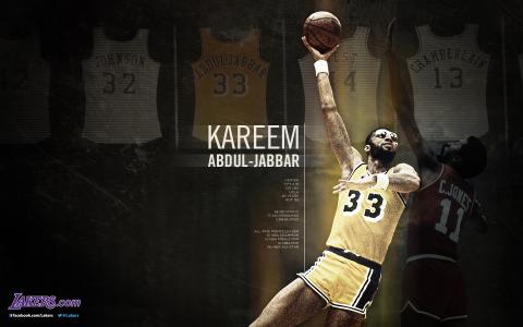 传奇篮球运动员Karim Abdul-Jabbar