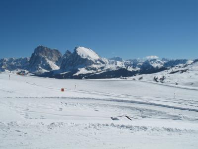 在奥蒂塞伊，意大利度假胜地的滑雪道