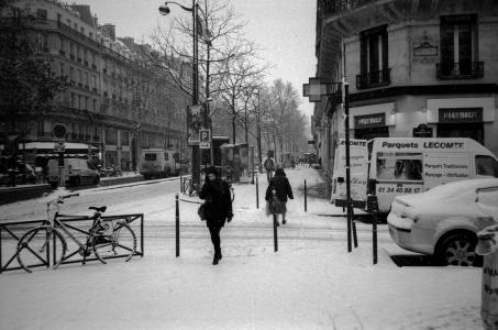 在巴黎的雪