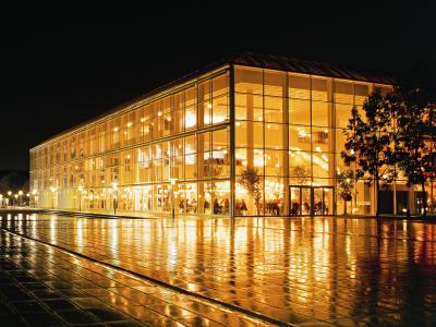 丹麦奥胡斯交响乐团的音乐厅和住宅