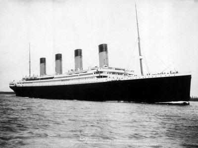 照片仍然整个泰坦尼克号