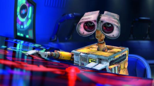 机器人WALL·E在控制面板后面