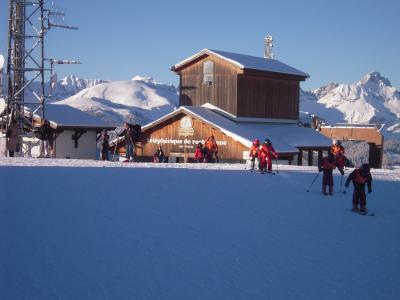 在梅杰夫，法国的滑雪胜地滑雪赛道