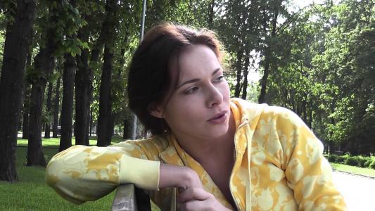 美丽的女演员叶卡捷琳娜古塞瓦