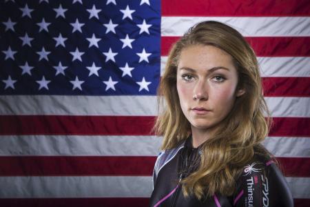 Mikaela Schiffrin在索契获得金牌的美国滑雪运动员