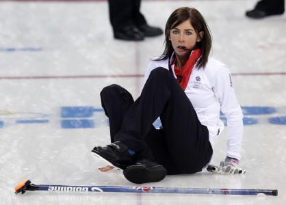 加拿大女子冰壶队获得金牌