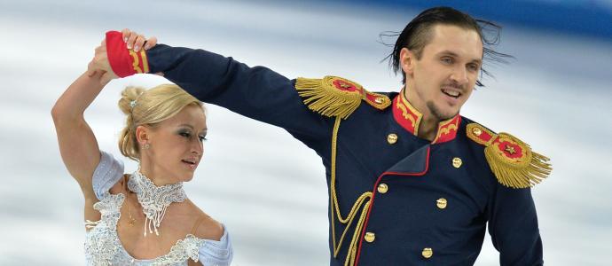 Tatyana Volosozhar和Maxim Trankov俄罗斯花样滑冰选手获得金牌