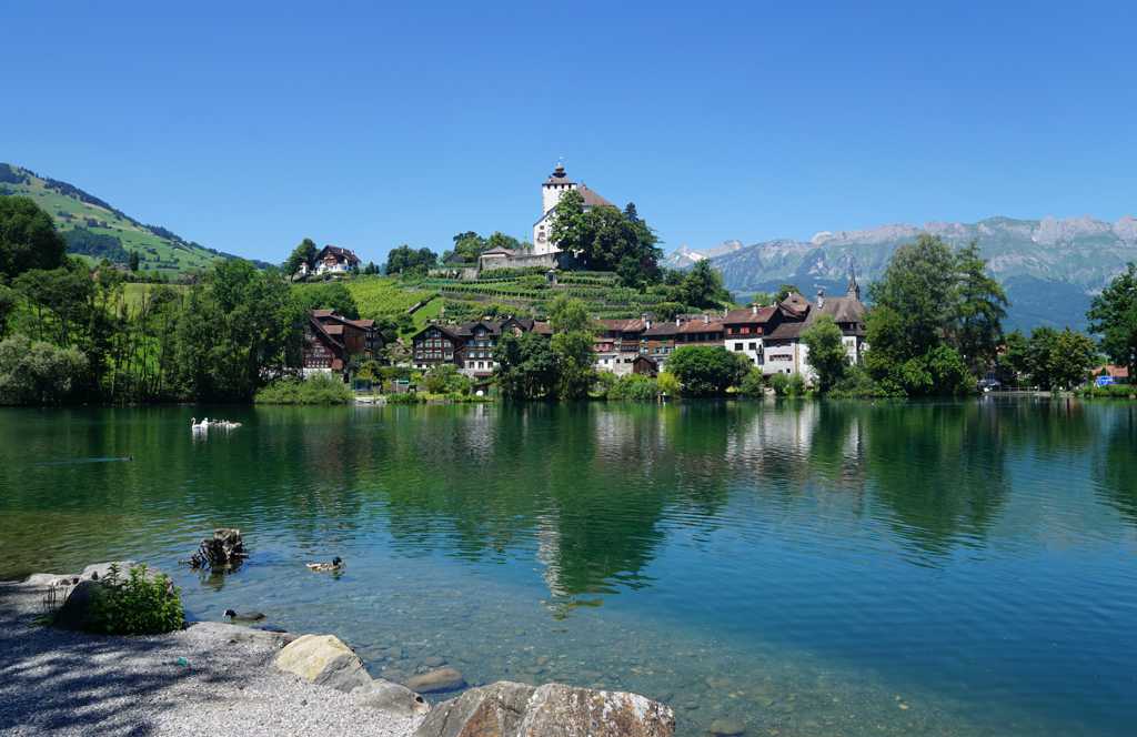 瑞士圣加仑湖泊景色图片