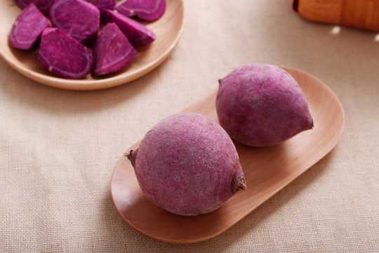 营养健康的紫薯图片