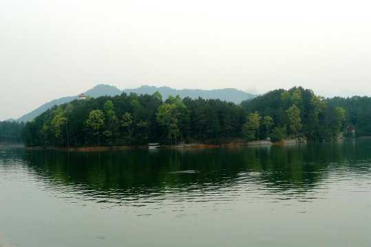 陕西汉中红寺湖自然风光图片