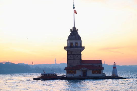 土耳其处女塔建筑自然风光图片