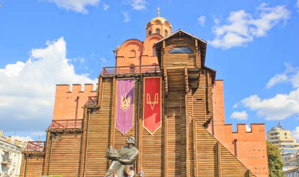 乌克兰圣索菲亚大教堂都市风光图片