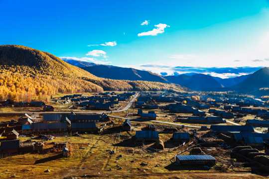 新疆禾木村景色图片
