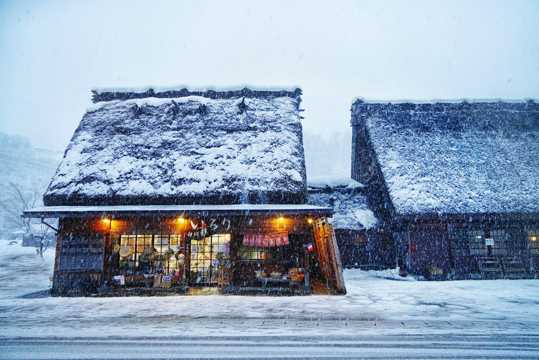 日本白川乡雪景景致图片