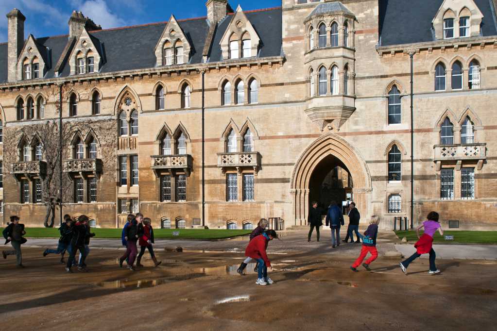 英国牛津大学建筑景象图片