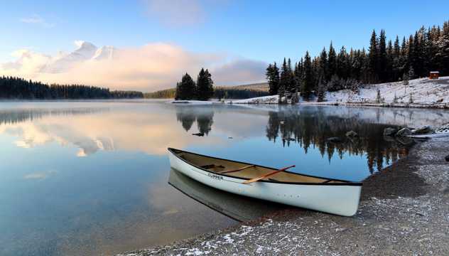 加拿大双杰克湖