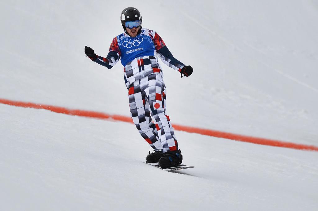 尼古拉·奥伦宁俄罗斯滑雪板银牌